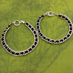Velvet Chains - Black - Bracelets with Snap Closure 2